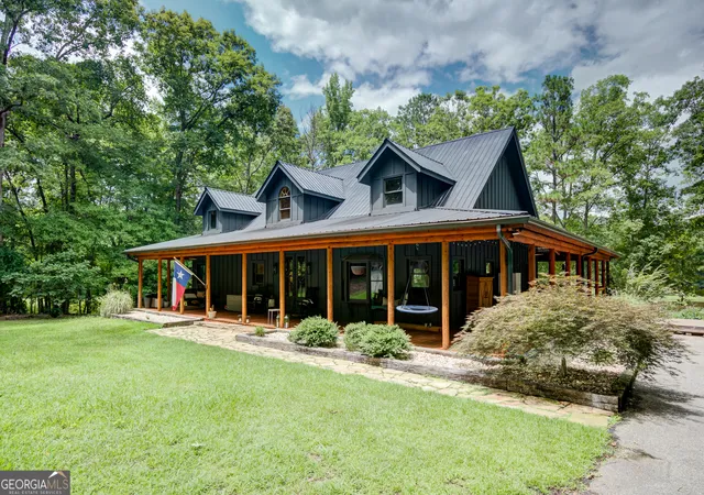 Photo 3 of Single family home for sale at 710 Line Crk Rd, Senoia, GA 30276 | MLS# 10836581 | Listing updated on 2026-09-14