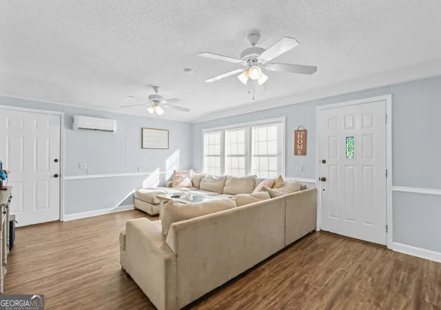 5th image of 512 Tillman St, Odum, GA 31555 | MLS# 10673856