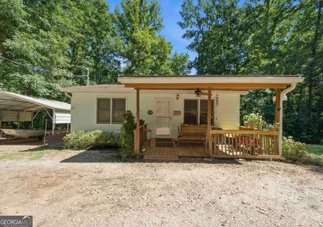 1st image of 216 River Oak Dr, Eatonton, GA 31024 | MLS# 10807046