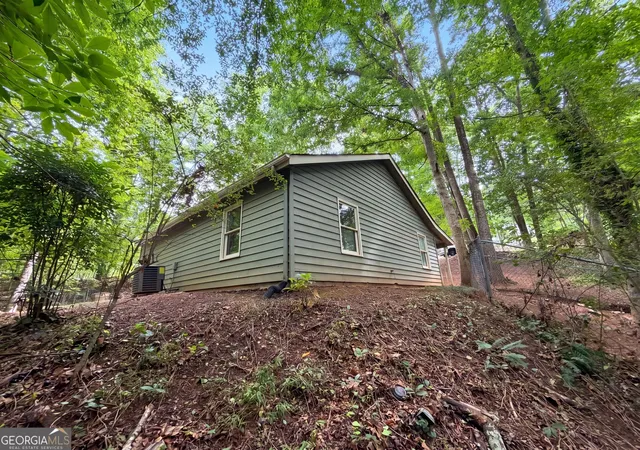 Photo 4 of Single family home for sale at 9315 Dogwood Pl, Gainesville, GA 30506 | MLS# 10791656 | Listing updated on 2026-10-30