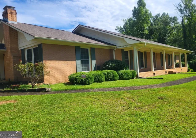 4th image of 1210 25Th St, Valley, AL 36854 | MLS# 10815495