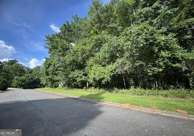 2nd image of 409 Cambridge Ct, Macon, GA 31220 | MLS# 10718164