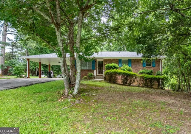 Photo 2 of Single family home for sale at 3430 Hillbrook Ct Sw, Marietta, GA 30008 | MLS# 10787503 | Listing updated on 2026-07-20