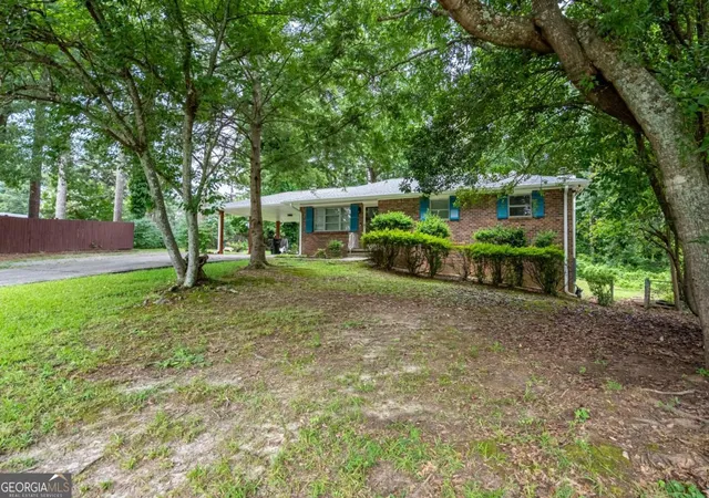 Photo 3 of Single family home for sale at 3430 Hillbrook Ct Sw, Marietta, GA 30008 | MLS# 10787503 | Listing updated on 2026-07-20