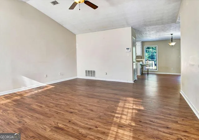 2nd image of 11553 Matthews Trl, Hampton, GA 30228 | MLS# 10806617