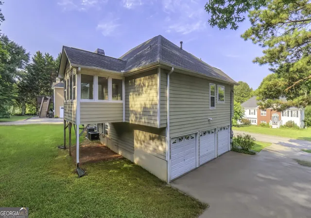 2nd image of 812 Windy Mill Ct, Temple, GA 30179 | MLS# 10815151