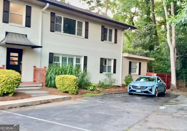 1st image of 2477 N Decatur Rd #C5, Decatur, GA 30033 | MLS# 10817051
