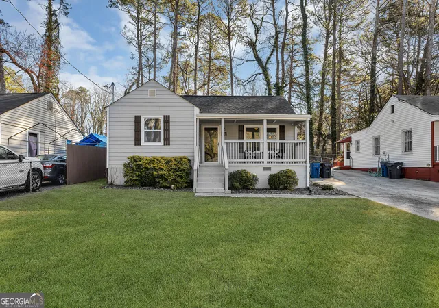 1st image of 2912 Palm Dr, Atlanta, GA 30344 | MLS# 10782129