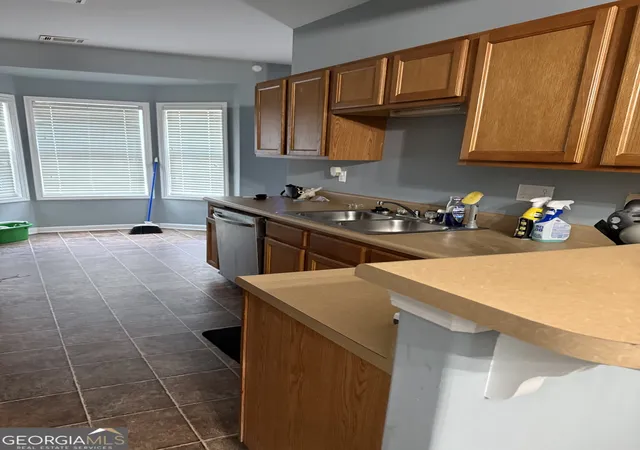 Photo 2 of Townhouse for sale at 6442 Rockaway Rd, Atlanta, GA 30349 | MLS# 10764049 | Listing updated on 2026-08-05