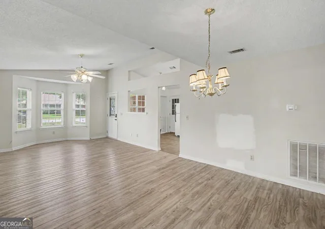 4th image of 2011 Ossabaw Dr, Hinesville, GA 31313 | MLS# 10817457