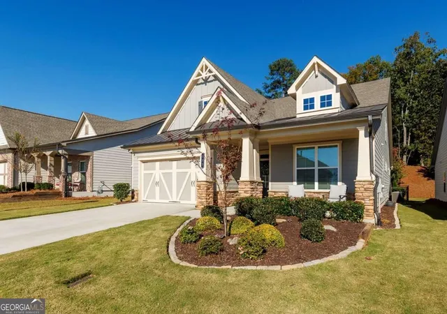 Photo 1 of Single family home for sale at 125 Hickory Blfs Pkwy, Canton, GA 30114 | MLS# 10879432 | Listing updated on 2026-10-28