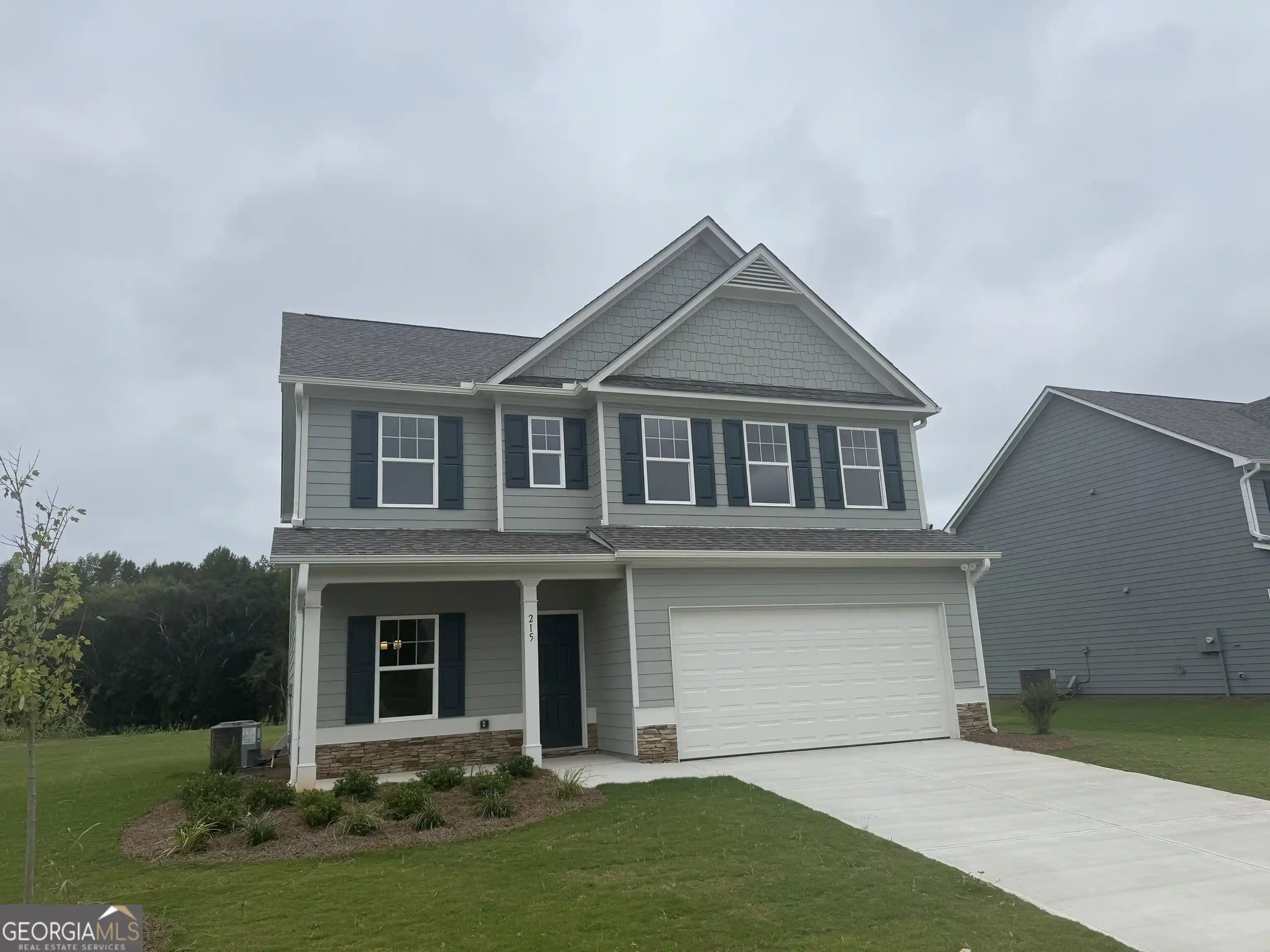 Photo 1 of Single family home for sale at 215 Hampton Holw Dr, Jefferson, GA 30549 | MLS# 10855912 | Listing updated on 2026-10-14