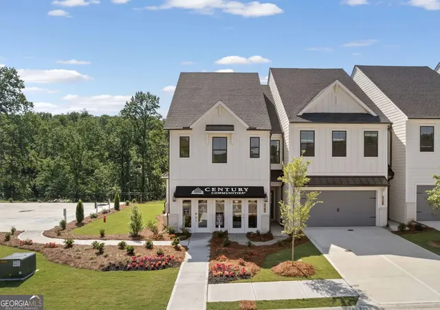 Photo 3 of Townhouse for sale at 2927 Crystal Springs Point #160, Gainesville, GA 30507 | MLS# 10801221 | Listing updated on 2026-07-22