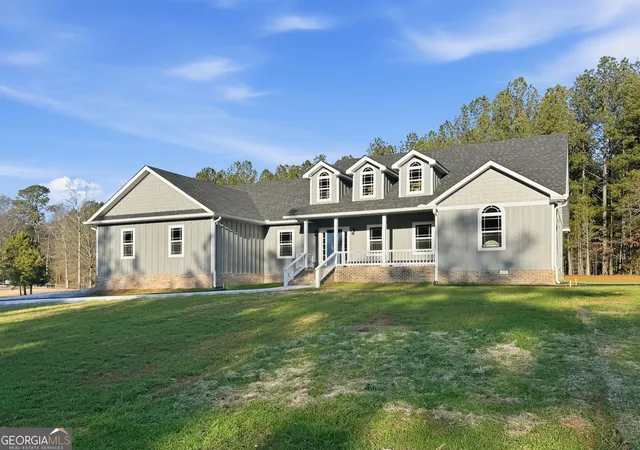 Homes for sale in Roanoke, AL | 496 Mary Dr, Roanoke, AL 36274 | MLS# 10668239