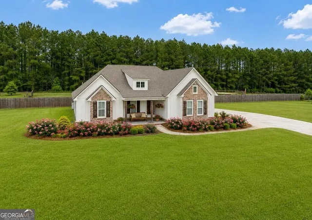 Photo 1 of Sale Pending at 3036 Mary Powell Way, Hahira, GA 31632 | MLS# 10829933 | Listing updated on 2026-09-09