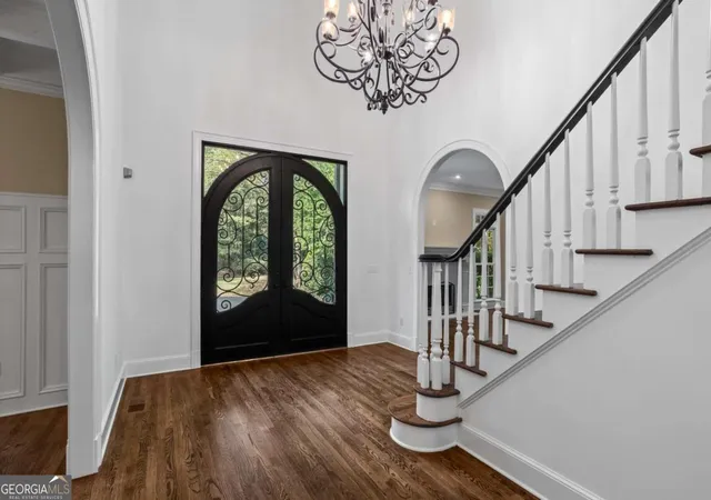 4th image of 1235 W Garmon Rd Nw, Sandy Springs, GA 30327 | MLS# 10730169