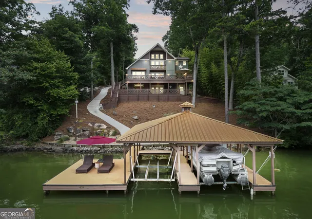 Photo 1 of Single family home for sale at 298 Roberts Point Rd, Jackson, GA 30233 | MLS# 10794886 | Listing updated on 2026-09-30
