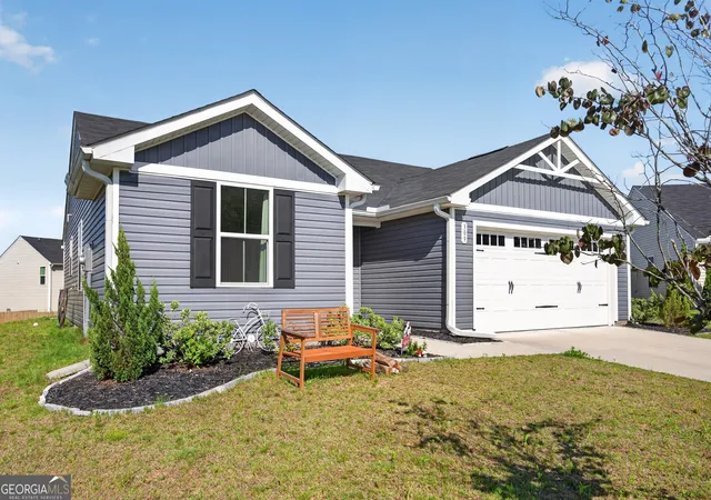 Photo 3 of Single family home for sale at 309 Cooper Ln, Calhoun, GA 30701 | MLS# 10810098 | Listing updated on 2026-08-16