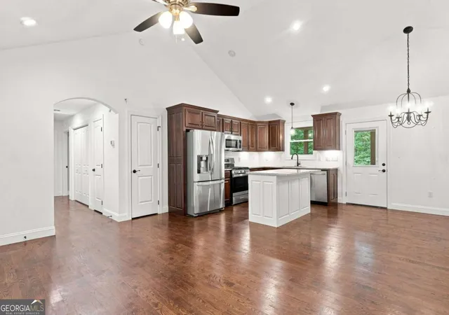 5th image of 137 Geneva Rd, Canton, GA 30114 | MLS# 10819372