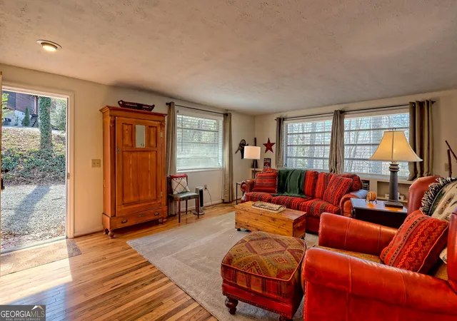 Photo 4 of Sale Pending at 1528 Hillcrest Spur, Hiawassee, GA 30546 | MLS# 10727631 | Listing updated on 2026-08-28