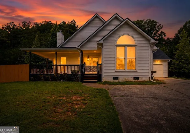 1st image of 529 Cassville White Rd, Cartersville, GA 30121 | MLS# 10792011