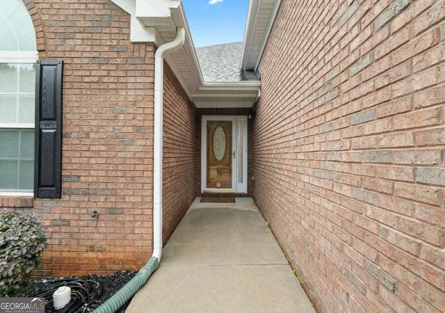 Photo 4 of Single family home for sale at 235 Prominent Loop, Mcdonough, GA 30253 | MLS# 10826921 | Listing updated on 2026-08-30