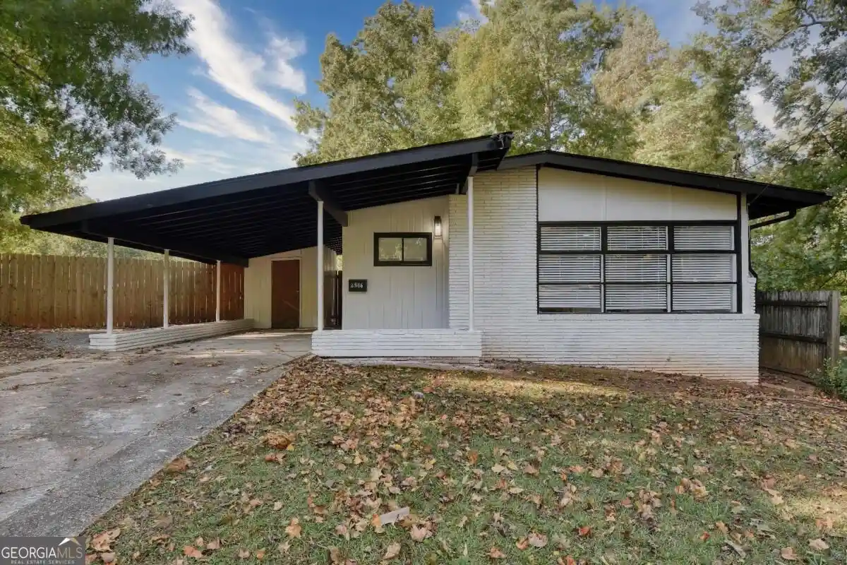 Photo 1 of Single family home for sale at 2966 Stone Rd, Atlanta, GA 30344 | MLS# 10875533 | Listing updated on 2026-10-20
