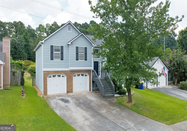 Photo 1 of Single family home for sale at 2808 Vintage Wood Wy Nw, Kennesaw, GA 30144 | MLS# 10833689 | Listing updated on 2026-09-11