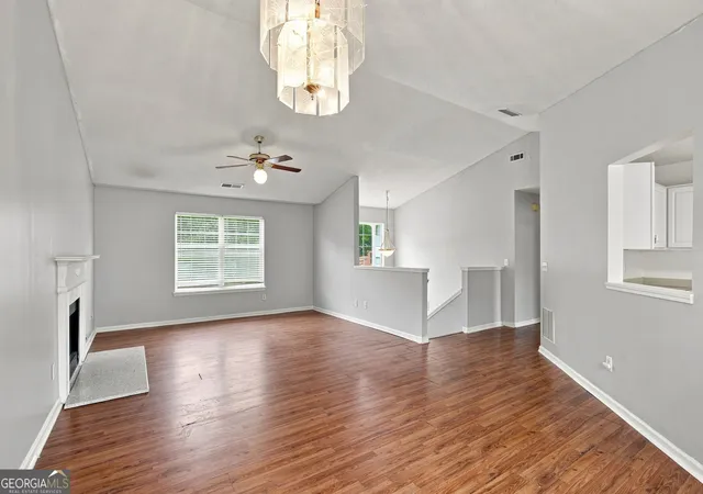 Photo 4 of Single family home for sale at 2808 Vintage Wood Wy Nw, Kennesaw, GA 30144 | MLS# 10833689 | Listing updated on 2026-09-11