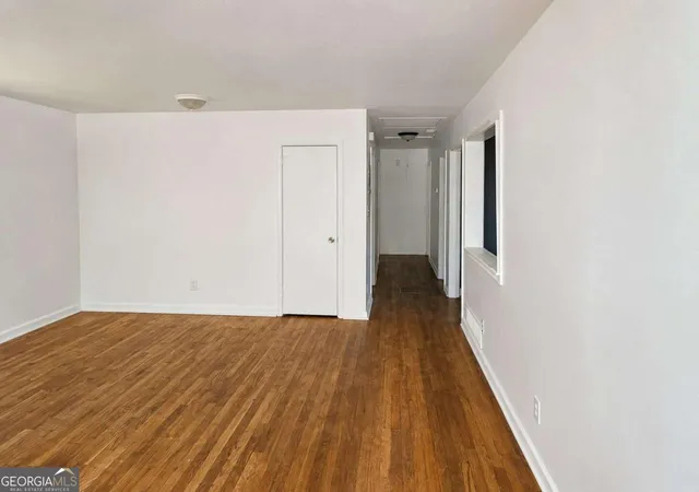 Photo 3 of Single family home for sale at 1962 Pine Oak Dr SW, Atlanta, GA 30310 | MLS# 10813010 | Listing updated on 2026-08-09