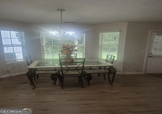 3rd image of 2289 Strathmoor Manor Dr, Lithonia, GA 30058 | MLS# 10539394