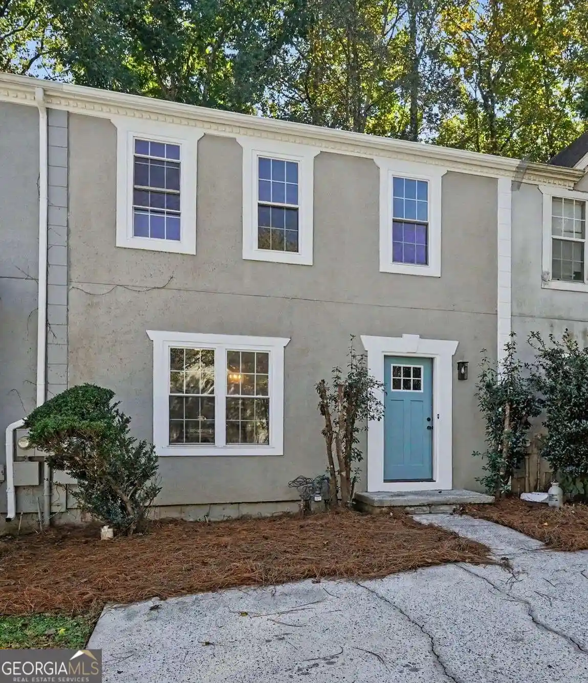Townhouse for sale at 6636 Meadow Green Cir, Peachtree Corners, GA 30092 | MLS# 10873804