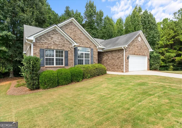 Photo 3 of Single family home for sale at 112 Orion Terrace, Carrollton, GA 30117 | MLS# 10832490 | Listing updated on 2026-09-23