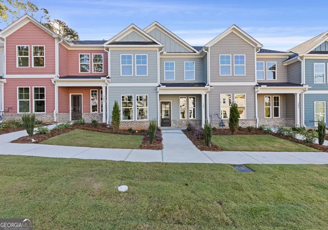Photo 1 of Townhouse for sale at 383 Summerville Ln #10, Athens, GA 30606 | MLS# 10824598 | Listing updated on 2026-10-30