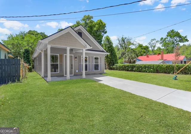 Homes for sale in Savannah, GA | 2235 Alaska St, Savannah, GA 31404 | MLS# 10801506