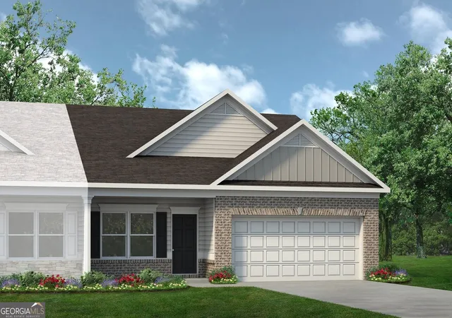 Homes for sale in Thomaston, GA | 105 Cottage Ct #1B, Thomaston, GA 30286 | MLS# 10710312