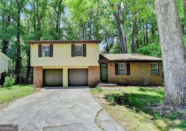 Homes for sale in Norcross, GA | 6419 Danbury Ln, Norcross, GA 30093 | MLS# 10517419