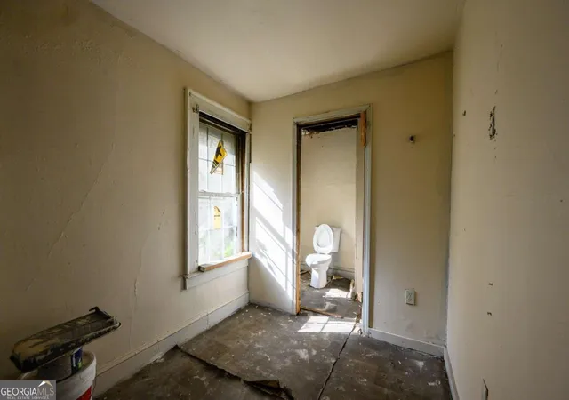 4th image of 728 Center Hill Ave Nw, Atlanta, GA 30318 | MLS# 10697962