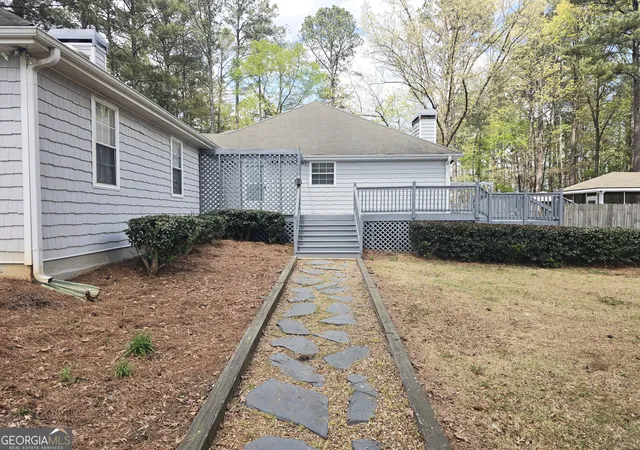 Photo 3 of Single family home for sale at 1652 Hwy 155 N, Mcdonough, GA 30252 | MLS# 10730337 | Listing updated on 2026-09-15
