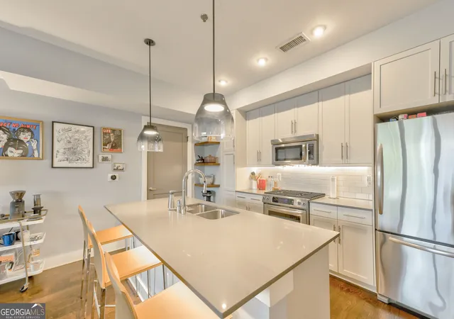 Photo 2 of Condo for sale at 1100 Howell Ml Rd NW #312, Atlanta, GA 30318 | MLS# 10820602 | Listing updated on 2026-09-13