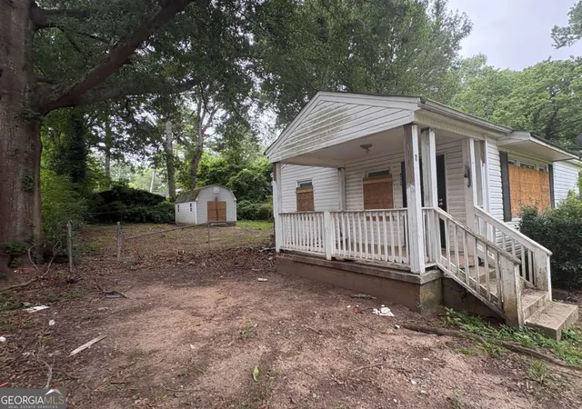 Photo 2 of Sale Pending at 4185 Hanes Dr, Decatur, GA 30035 | MLS# 10814237 | Listing updated on 2026-09-23