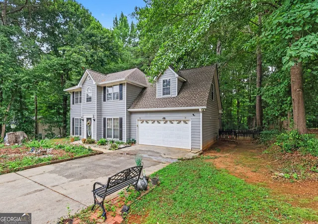 Photo 3 of Sale Pending at 3738 Windy Hl Dr Se, Conyers, GA 30013 | MLS# 10790912 | Listing updated on 2026-10-08