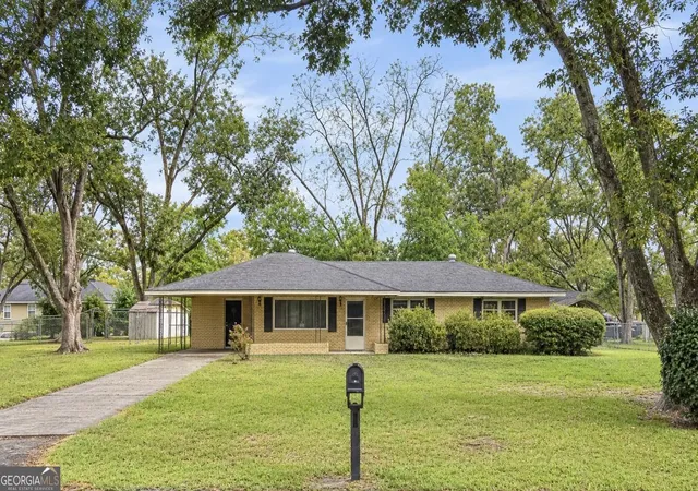 Photo 1 of Sale Pending at 120 Rabun Ave, Reidsville, GA 30453 | MLS# 10879386 | Listing updated on 2026-10-28