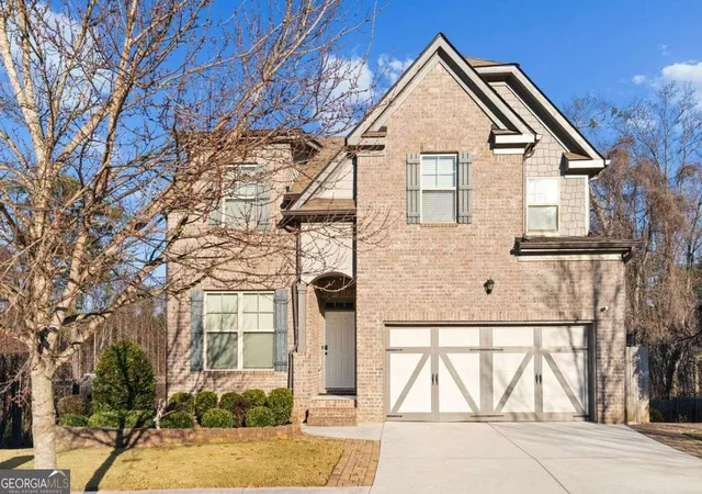 Photo 2 of Sale Pending at 2710 Blake Towers Ln, Buford, GA 30519 | MLS# 10662345 | Listing updated on 2026-09-01