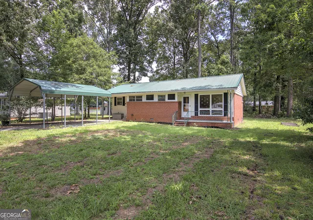 2nd image of 113 Burton Dr, Calhoun, GA 30701 | MLS# 10772943