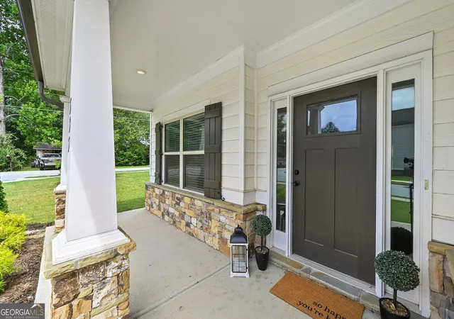 Photo 4 of Single family home for sale at 535 Brown Dove Ln, Grayson, GA 30017 | MLS# 10812631 | Listing updated on 2026-09-20