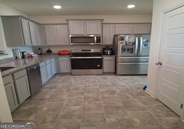 Photo 4 of Townhouse for sale at 2685 Paxton Pl, Decatur, GA 30034 | MLS# 10679043 | Listing updated on 2026-06-27