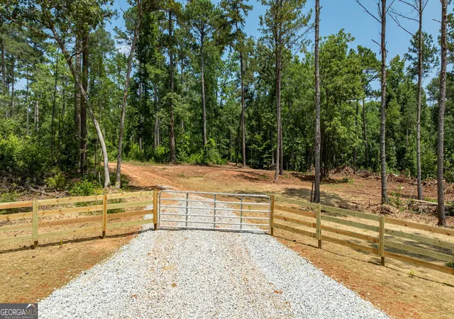 Homes for sale in Crawford, GA | 543 Faust Farm Rd, Crawford, GA 30630 | MLS# 10800170