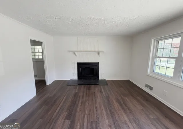 Photo 3 of Single family home for sale at 1847 Mccollum Rd Sw, Conyers, GA 30094 | MLS# 10730382 | Listing updated on 2026-10-06