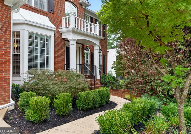 Photo 2 of Single family home for sale at 2093 Wrights Ml Cir Ne, Atlanta, GA 30324 | MLS# 10818255 | Listing updated on 2026-09-08